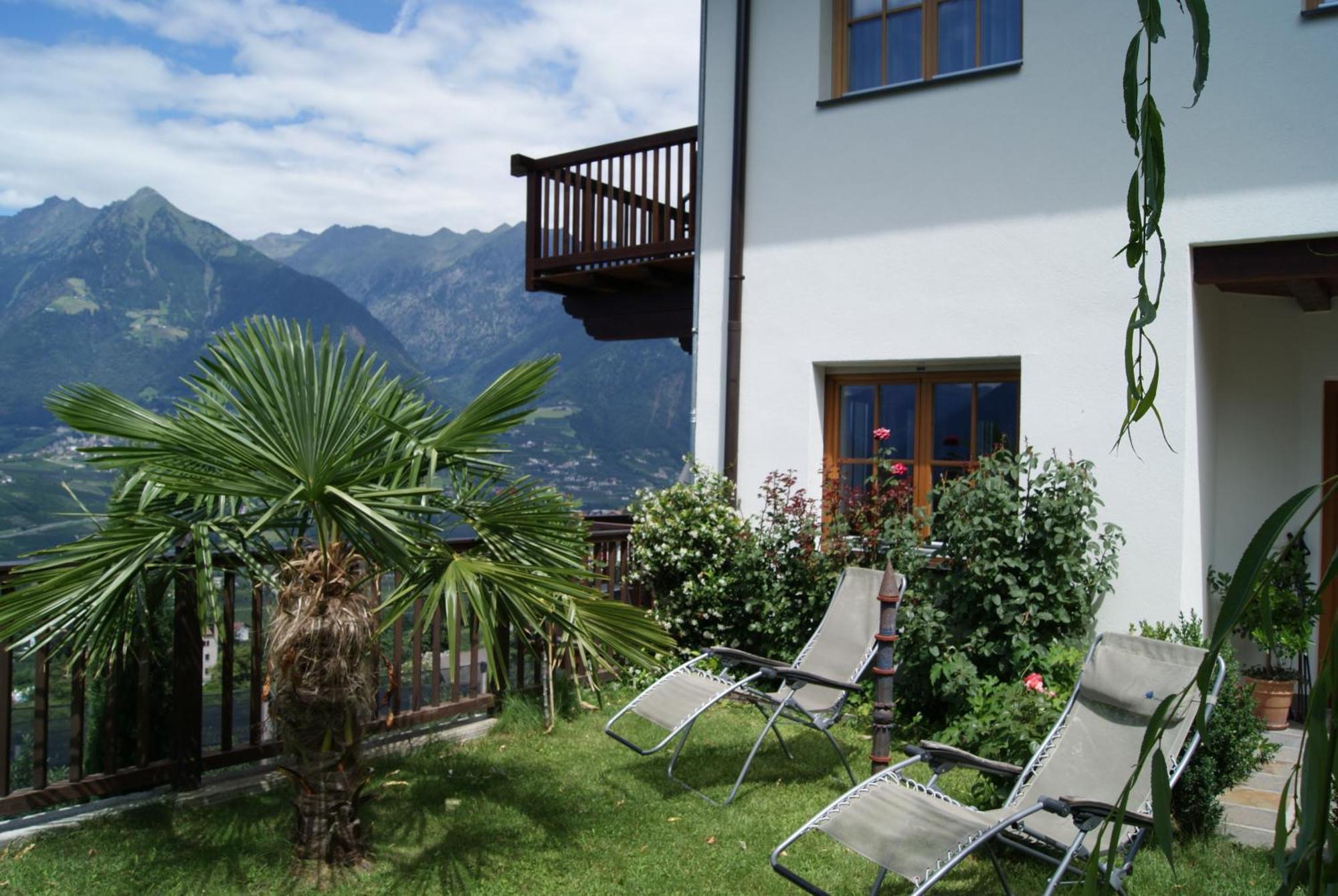 Schwarzplatterhof Apartman Merano Kültér fotó